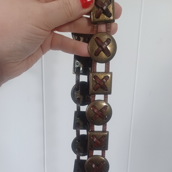 Limited Leather Belt - Picture 6 of 7